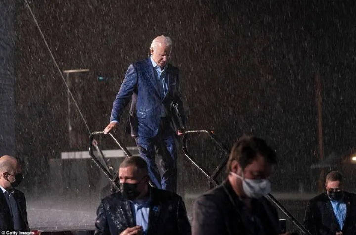 شرایط جوی آمریکا بر جو بایدن، تورنتو و مونترال اثر گذاشت